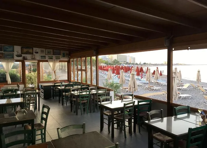 Rhodes Center Santa Marina *